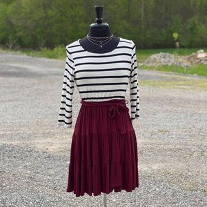 Women's Knee Length Tiered Ruffled Dress NWT